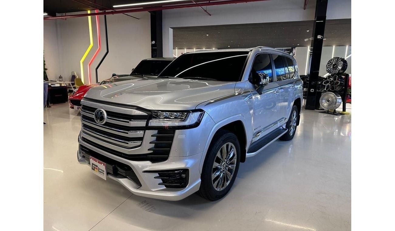 تويوتا لاند كروزر VXR 3.5L 2024 TOYOTA LAND CRUISER VX-R / 5 years ALFUTTAIM warranty