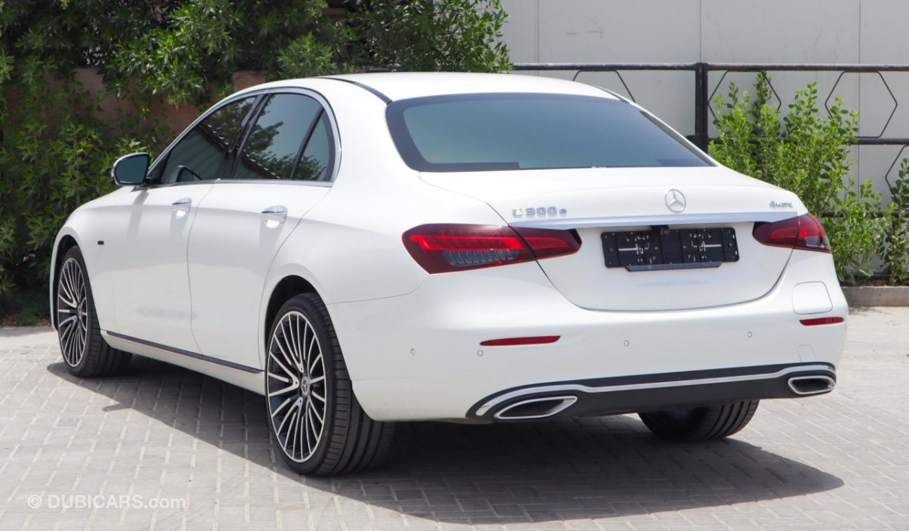 مرسيدس بنز E300 بريميوم 4MATC HYBRID AMG