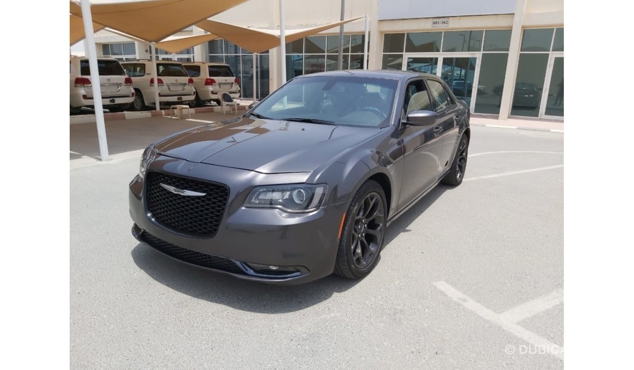 Chrysler 300s Very Clean Car