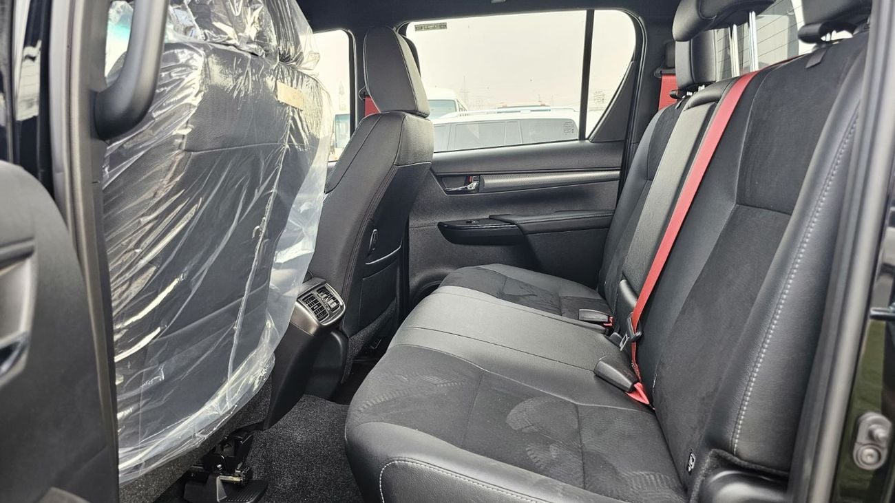تويوتا هيلوكس Toyota Hilux TOYOTA HiLUX GR 2.8 DiESEL 2025 BLACK