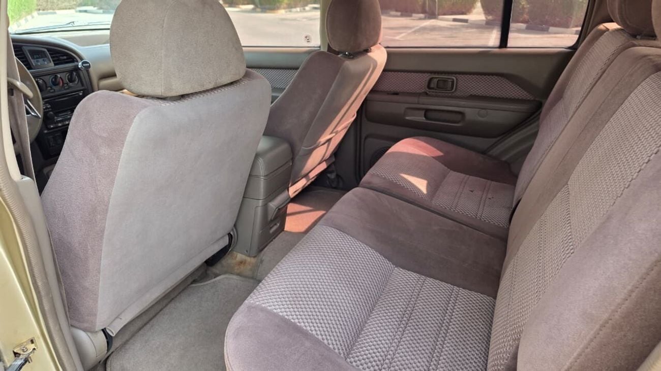 نيسان باثفايندر XE 3.5L