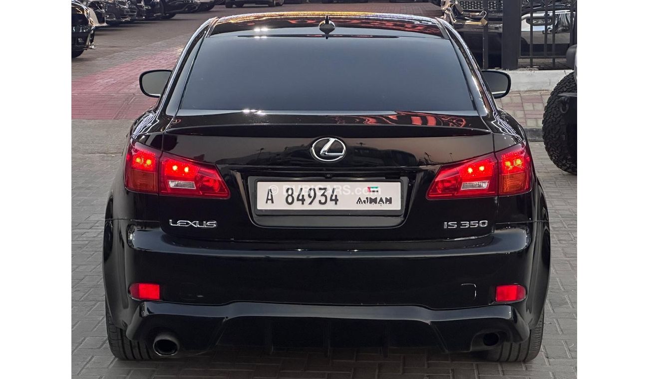 Lexus IS350