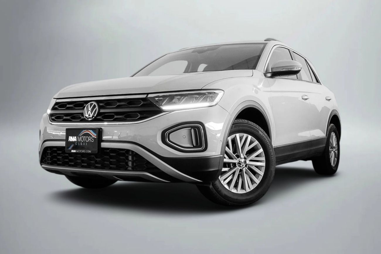 Used Volkswagen T-ROC Life 1.5L 2024 for sale in Dubai - 897265