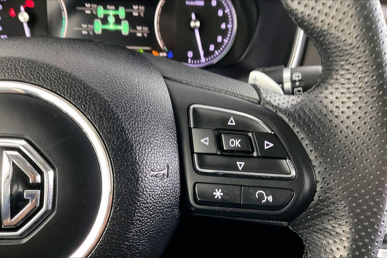 MG RX8 Luxury | Guaranteed Warranty | 0 Down Payment