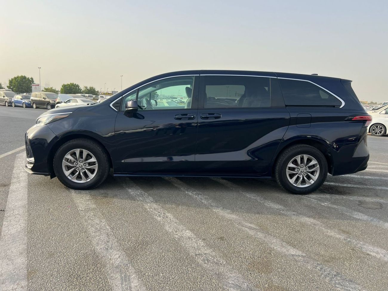 تويوتا سيينا 