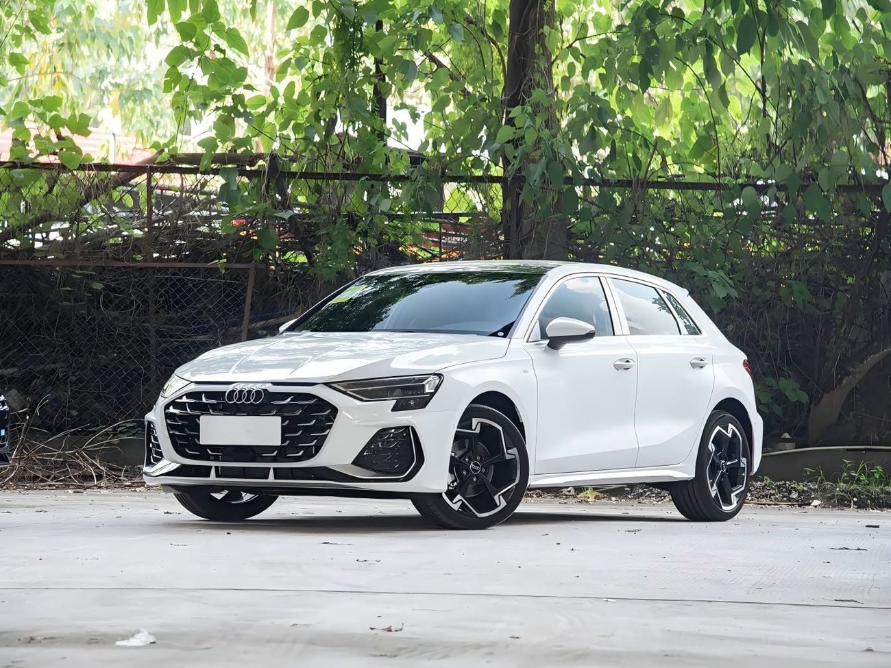 Audi A3 Audi A3 A3 Sportback35TFSI7 — Feichi Premium Edition + Luxury Selection Package
