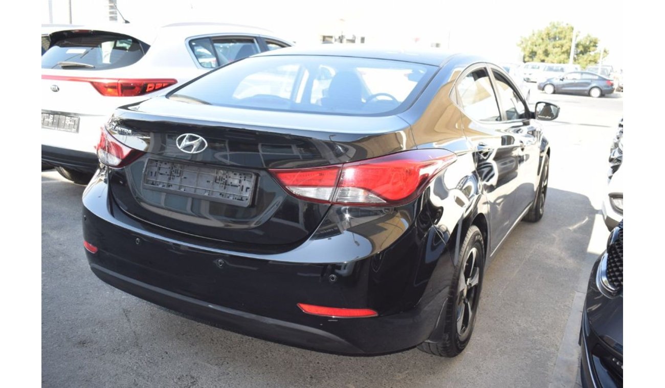 Hyundai Elantra GCC 2015 WITHOUT PAINT WITHOUT ACCIDENTS