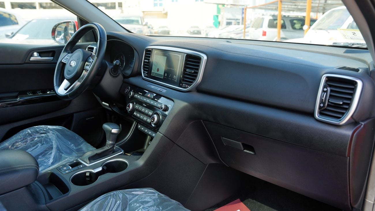 كيا سبورتيج EX Top 2.4L