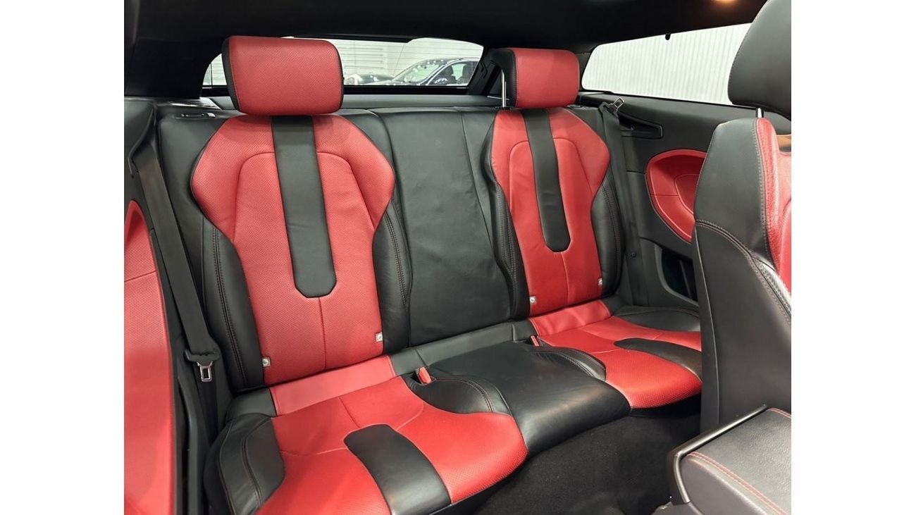 لاند روفر رانج روفر إيفوك 2013 Range Rover Evoque Dynamic, Just Been Serviced, Excellent Condition, GCC