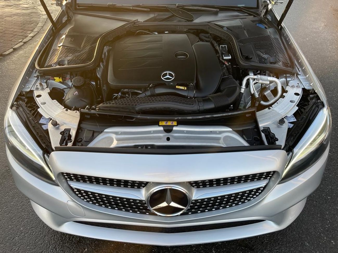 Mercedes-Benz C 300 Premium Mercedes C300 _USA_2020_Excellent Condition _Full option