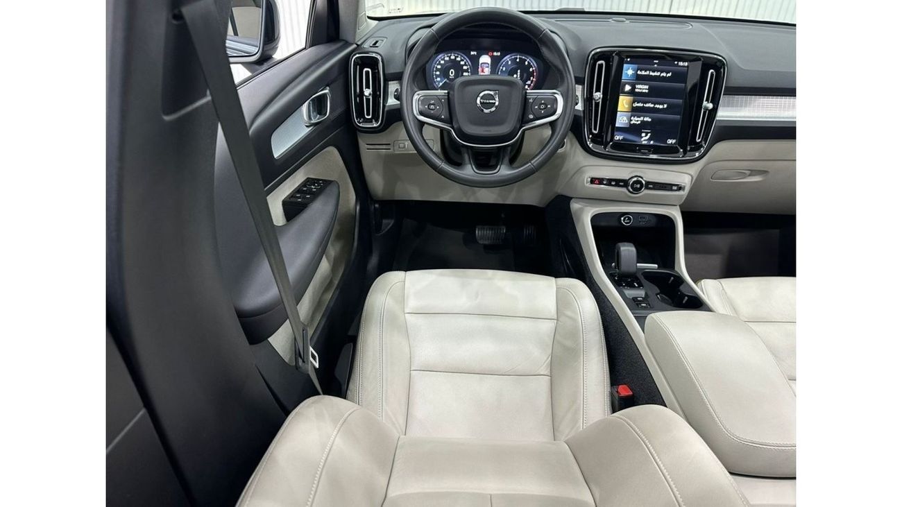 Volvo XC40 T4 R Design 2022 Volvo XC40 T4, Jan 2025 Volvo Warranty, Low Kms, GCC