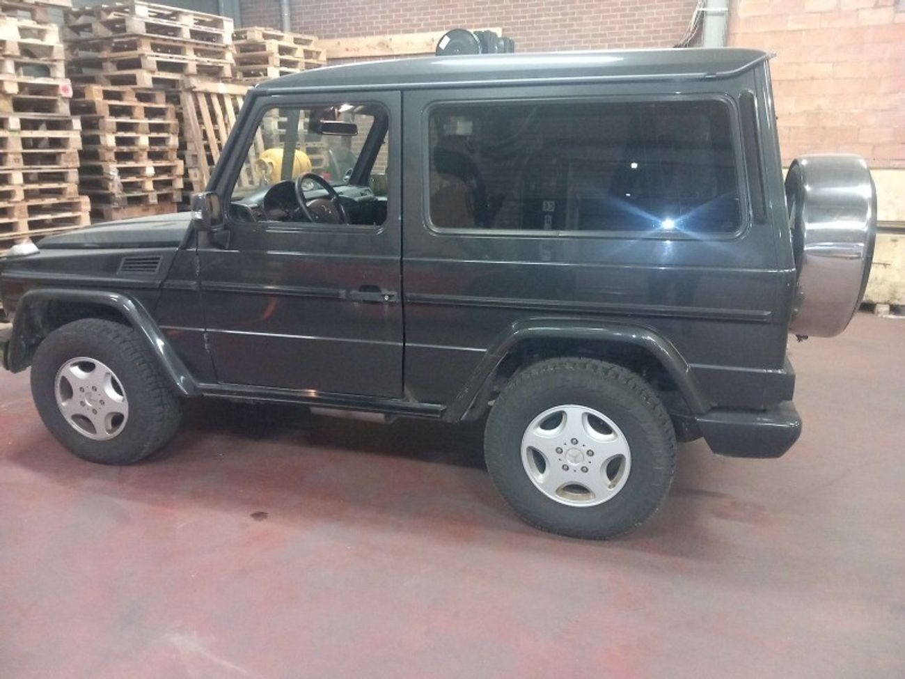 Mercedes-Benz G 320