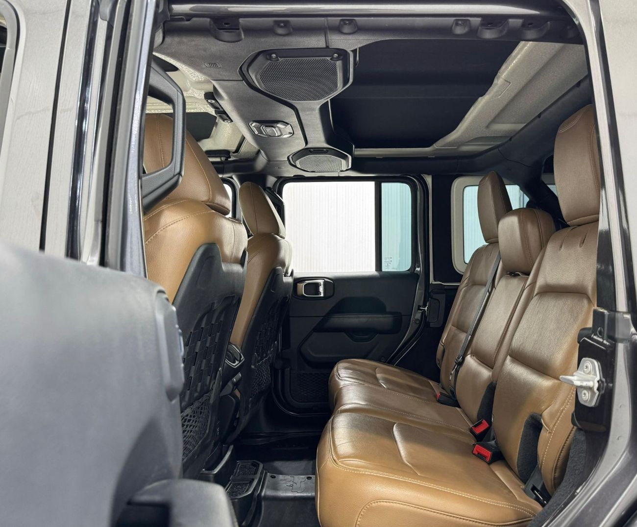 جيب رانجلر Unlimited Rubicon 3.6L 2021 Jeep Wrangler Unlimited Rubicon, March 2026 Jeep Warranty + Service Pack