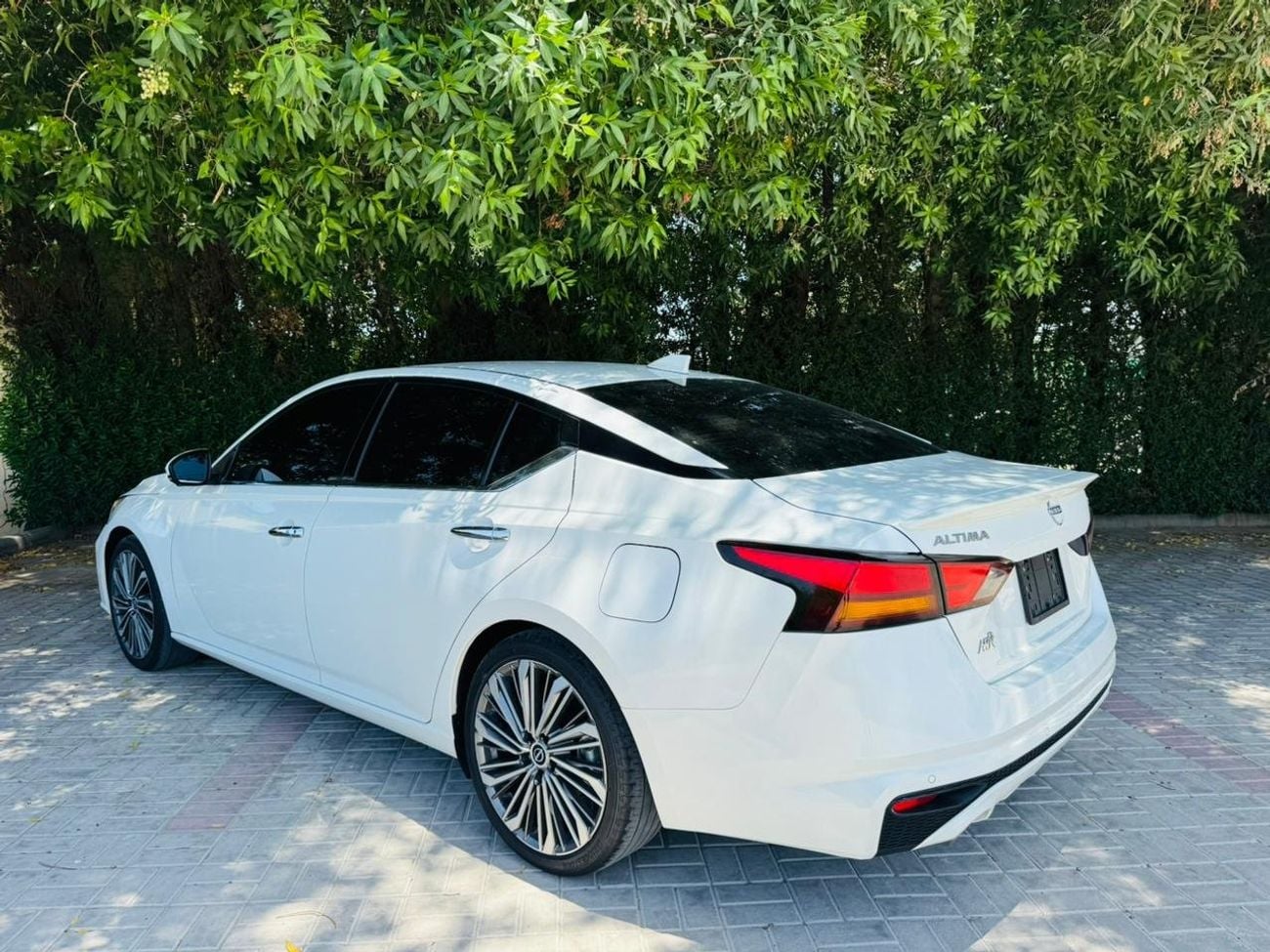 Nissan Altima SL 2.5L