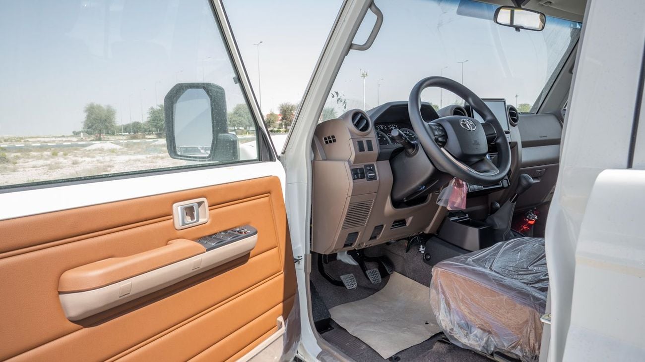 تويوتا لاند كروزر 76 TOYOTA LANDCRUISER76 HARDTOP 2.8 MT HIGH -2026YM