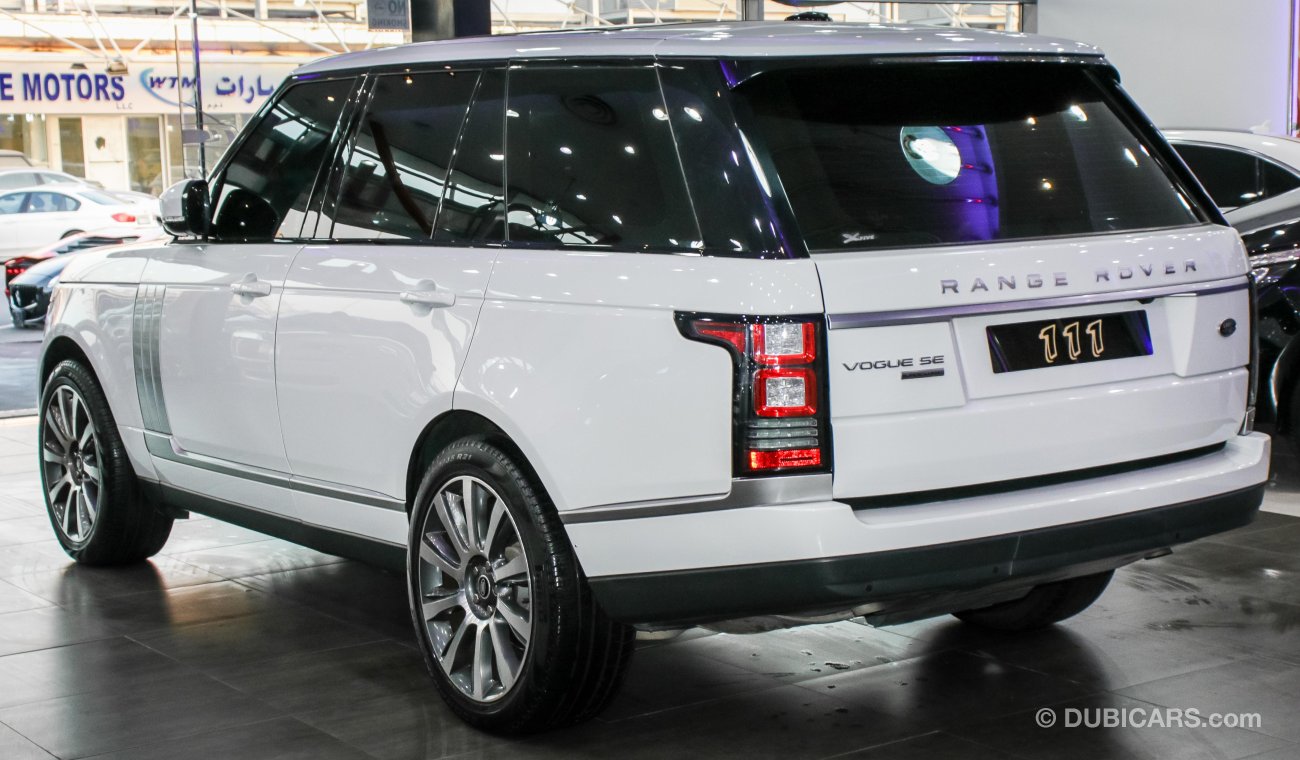 Land Rover Range Rover HSE With Vogue SE SUPERCHARGED Badge