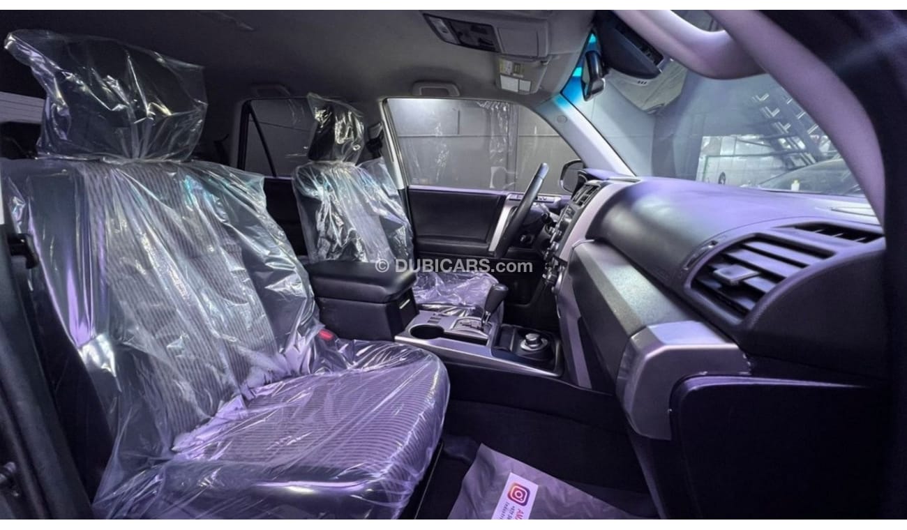 Toyota 4Runner *Offer*2020 TOYOTA 4RUNNER SR5 AWD 4.0L-V6 - 7 SEATER / EXPORT ONLY