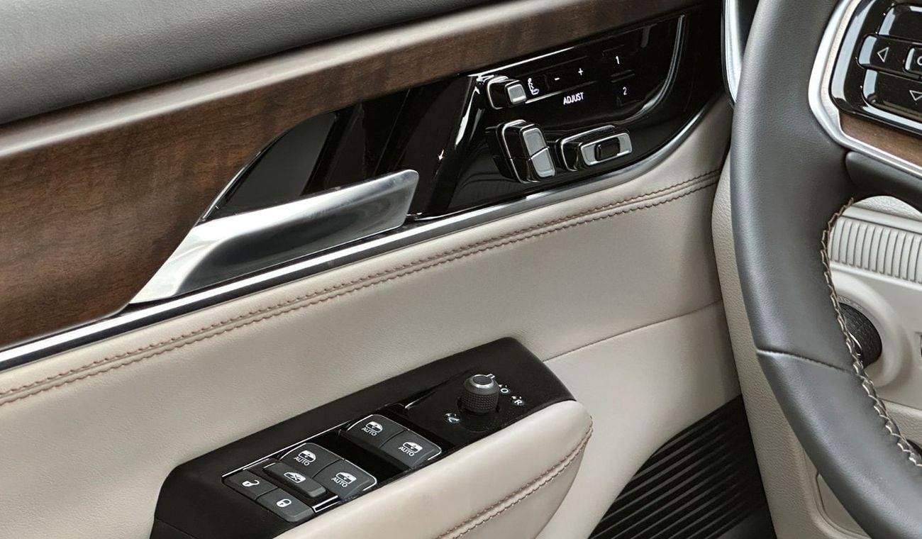 Jeep Grand Wagoneer 3.0T 4WD Series 2 Agency Warranty 2023 GCC 0kms