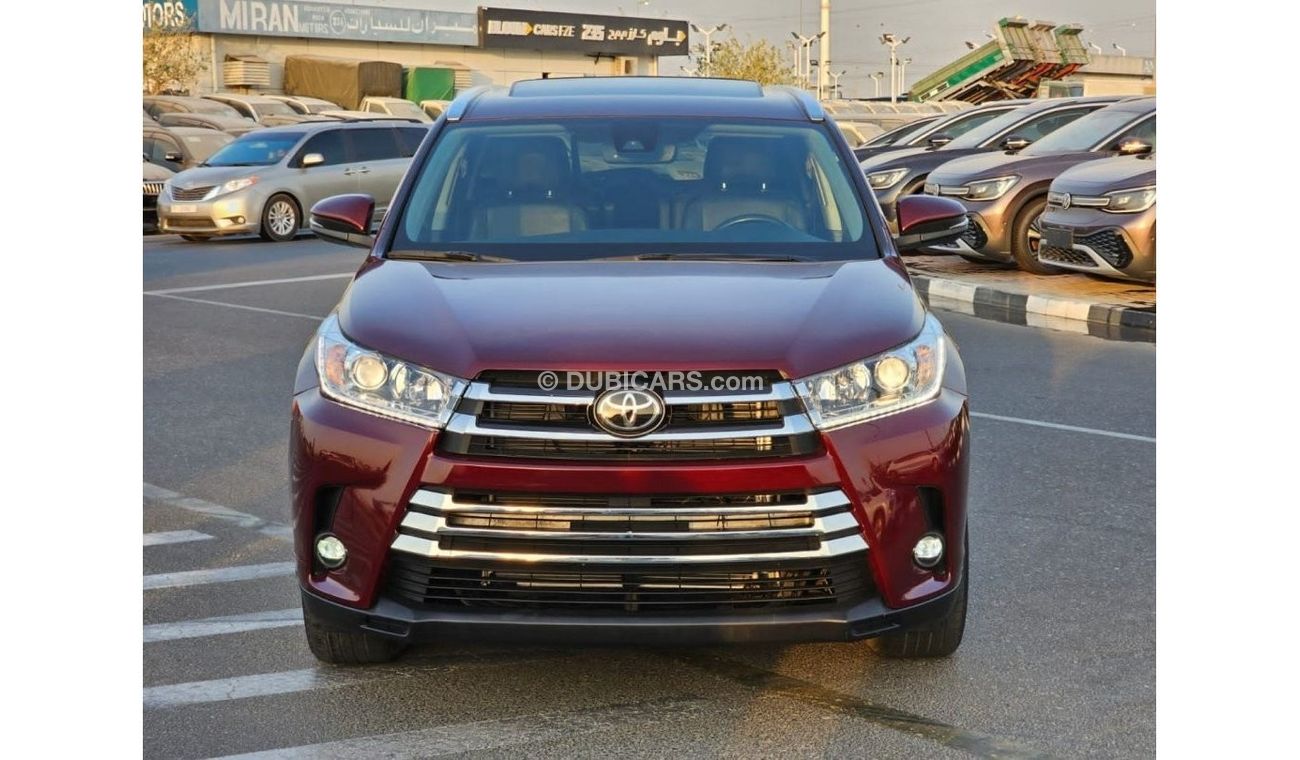 Toyota Highlander 2017 Toyota Highlander XLE 4x4 Full Option 3.5L V6 /