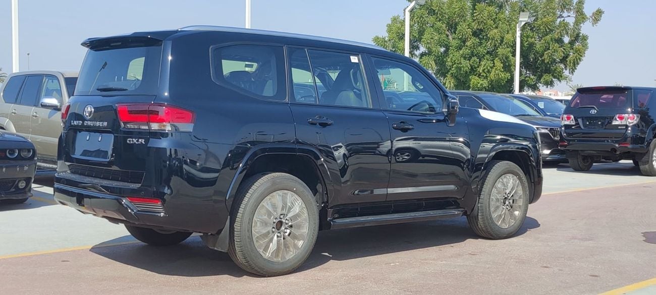 Toyota Land Cruiser Landcruiser 4.0Ltr GXR BLACK-BLACK INTERIOR