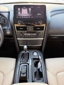 Nissan Armada SL Nissan Armada SV 2022