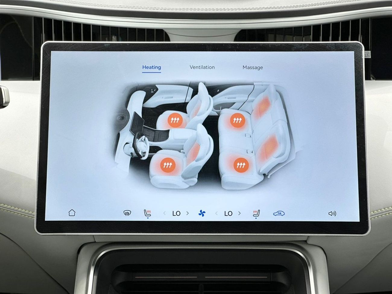 Avatr 11 AVATAR E11 LONG RANGE 4 SEATER 2023