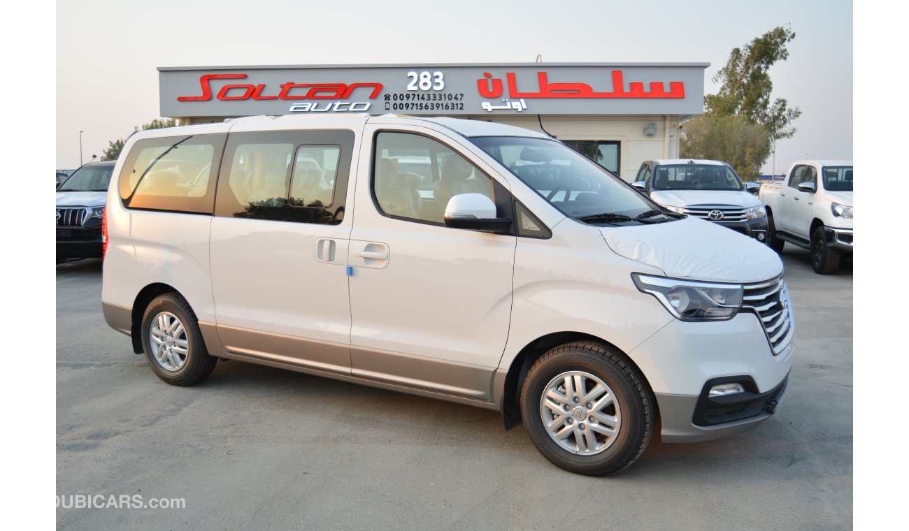 Hyundai H-1 BUS WITH ROTATING SEATS 2.4L GASOLINE