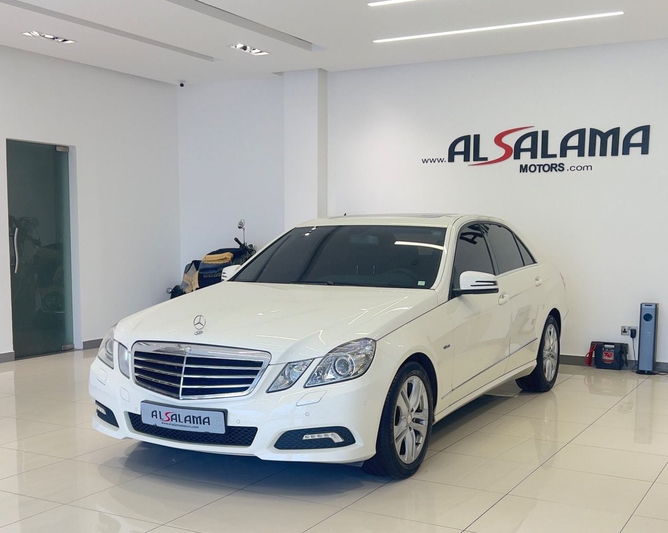 مرسيدس بنز E200 KOMPRESSOR
