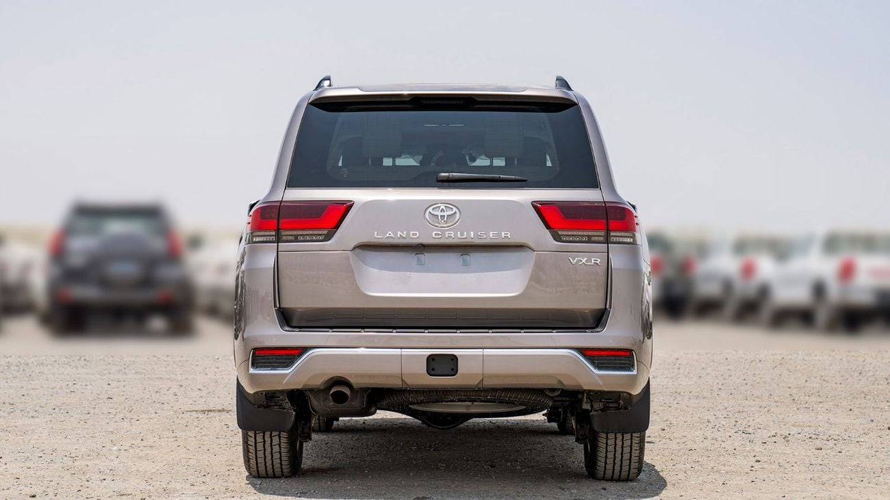 Toyota Land Cruiser VXR 3.5L