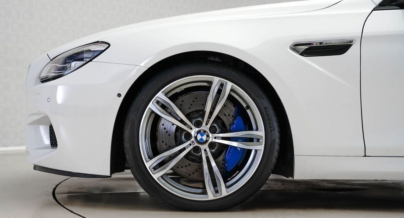 BMW M6 BASE Std 4.4L UAE's Very Best Example | 2 Years Free Servicing