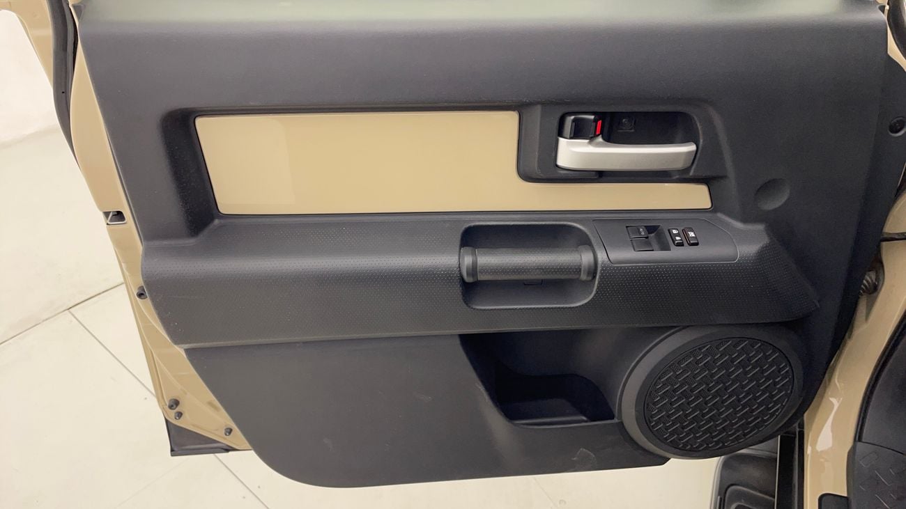 Toyota FJ Cruiser GXR 4.0L A/T 2021 GXR | AED 1793/Month | 0 DP | 30 Day Return | Warranty | Service History