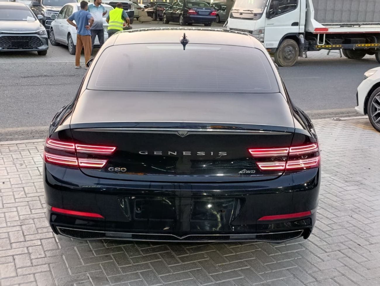جينيسس G80 PRESTIGE