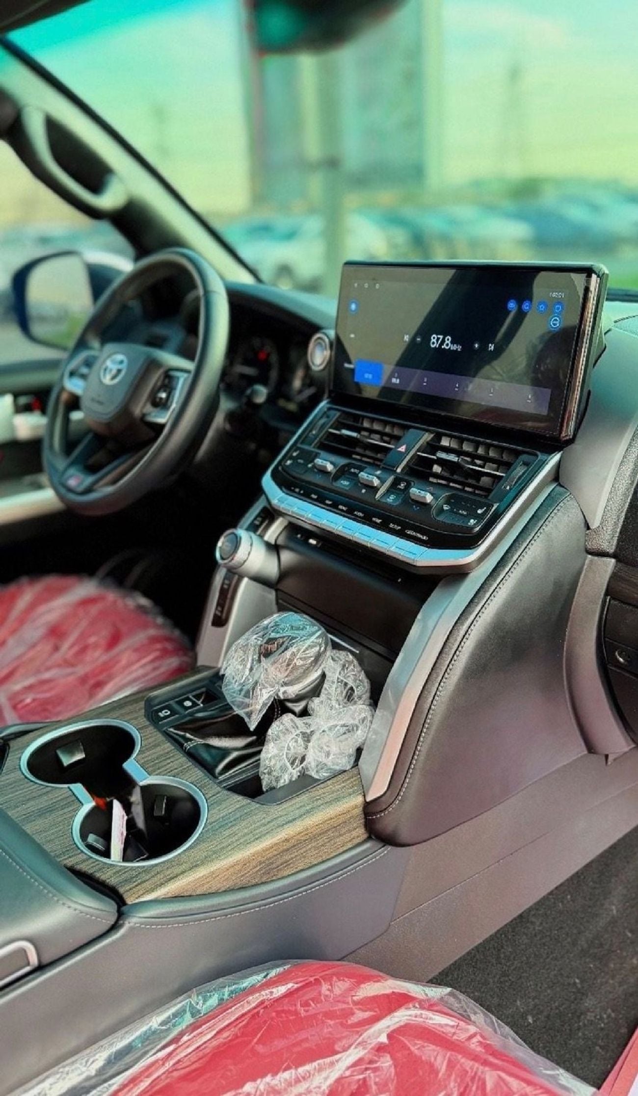 تويوتا لاند كروزر GXR 4.0L (271 HP) 4WD