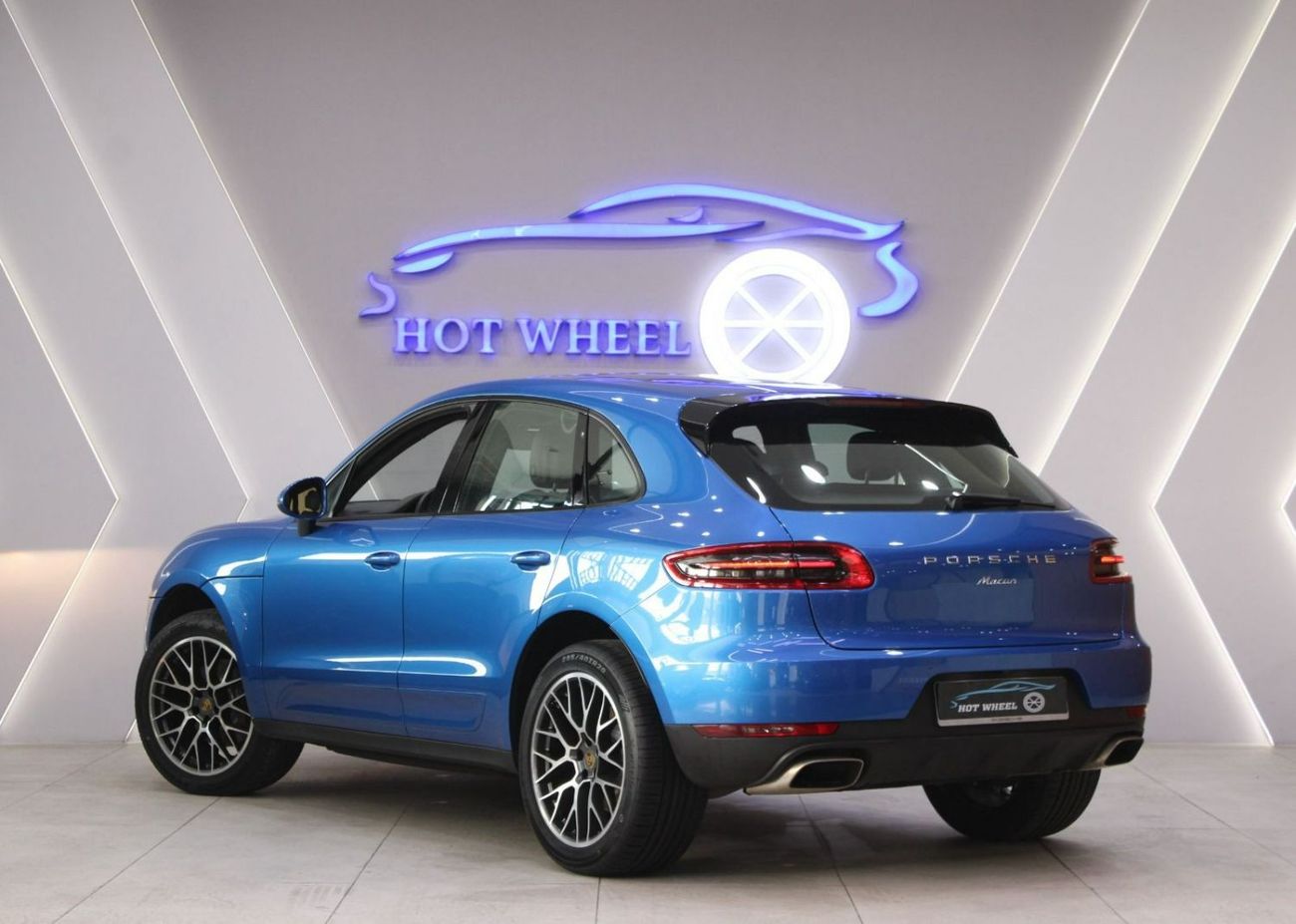 Porsche Macan - STANDARD | V4