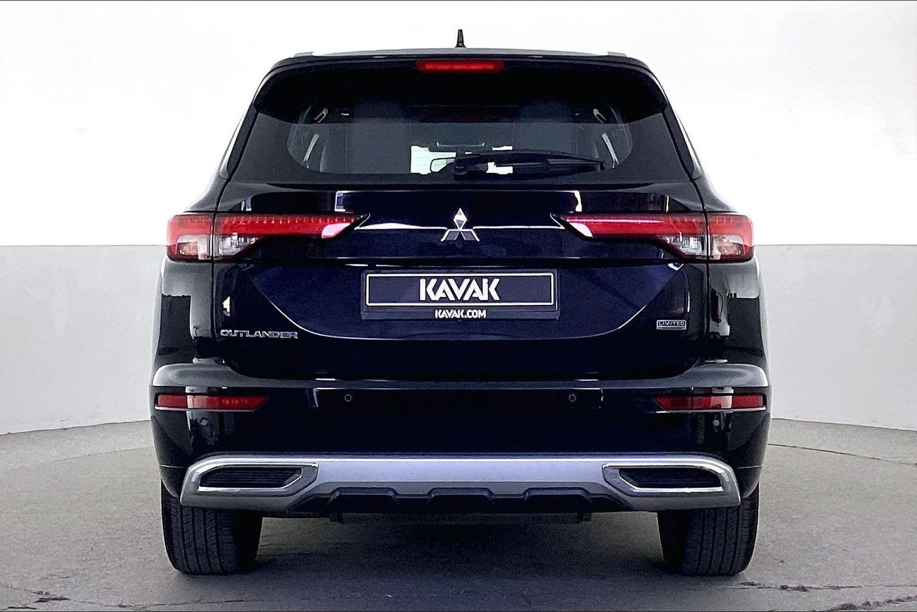 Mitsubishi Outlander Premium - Launch Edition | Carnival Sale • UP TO AED 20,000 OFF | Guaranteed Warranty | 0 Down Payme