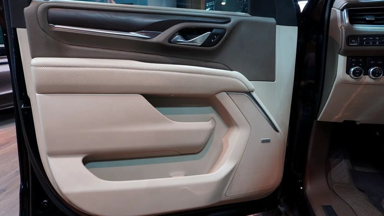 جي أم سي يوكون Denali 6.2L Denali | GCC | 7seaters