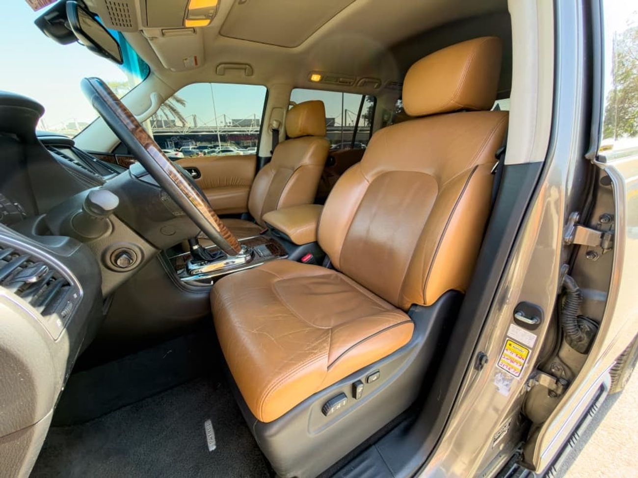 Nissan Patrol LE Platinum 5.6L