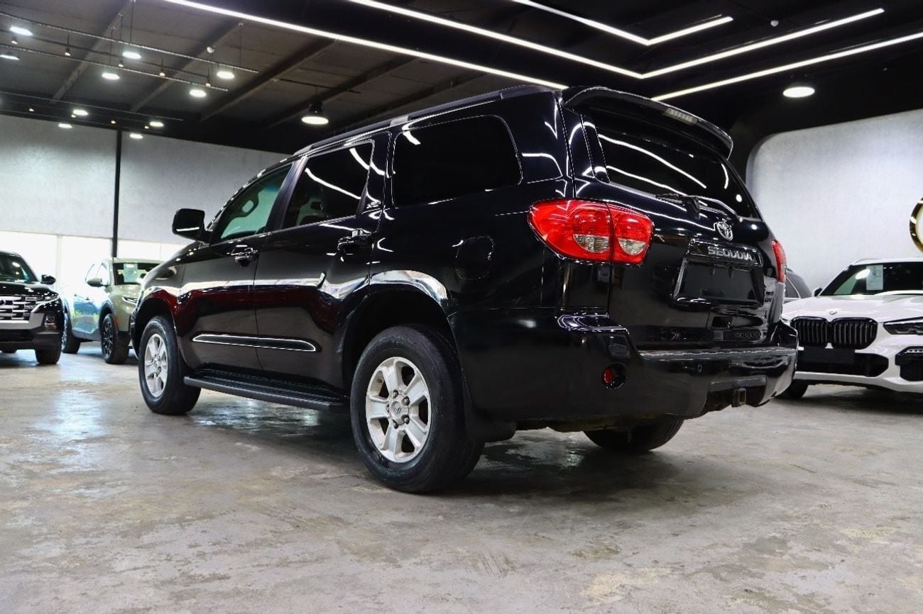 Toyota Sequoia
