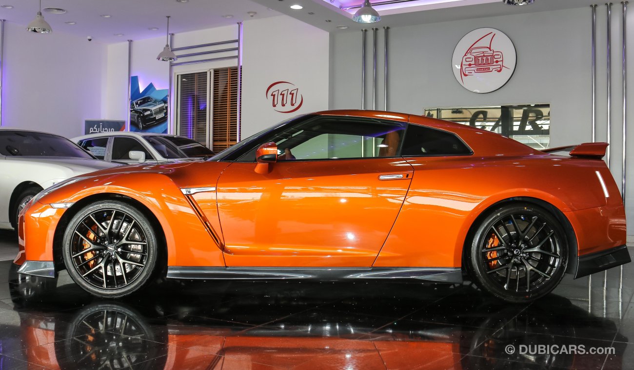 Nissan GT-R