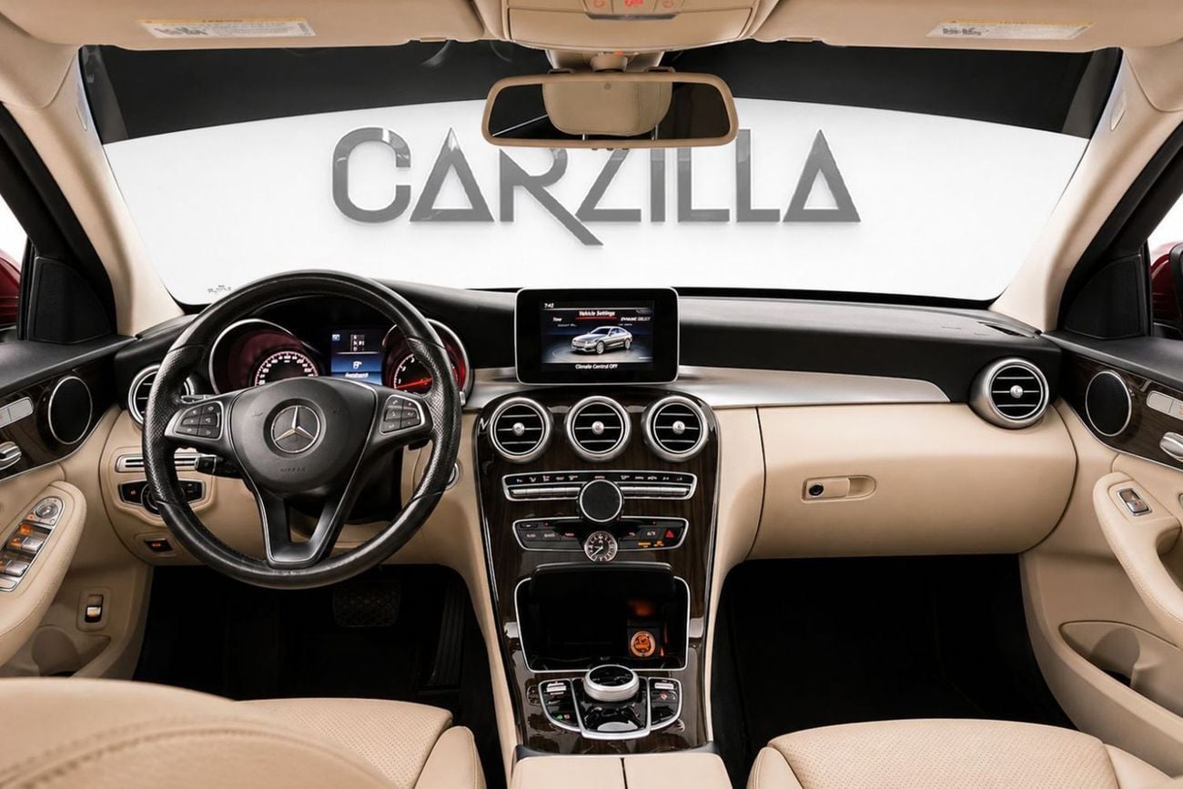 مرسيدس بنز C 300 Std 2.0L (241 HP)