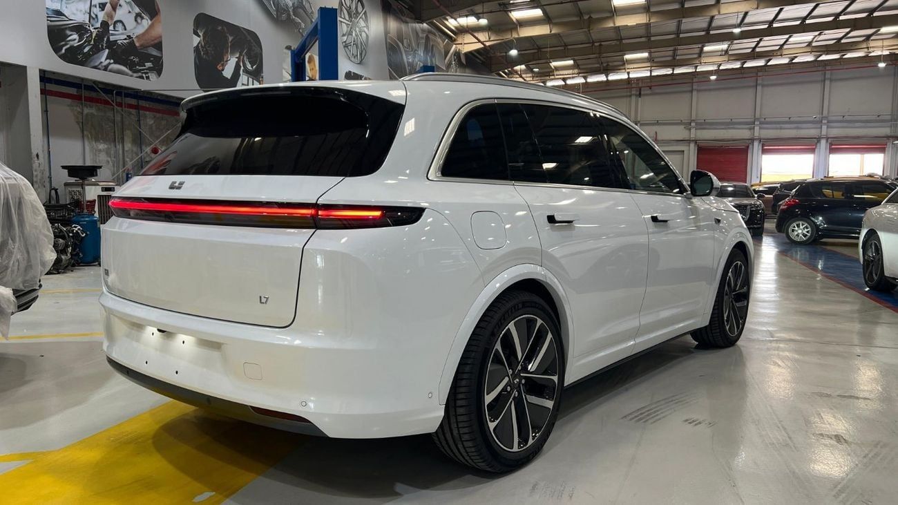 لي اوتو L7 Li Auto L7 5 Seater