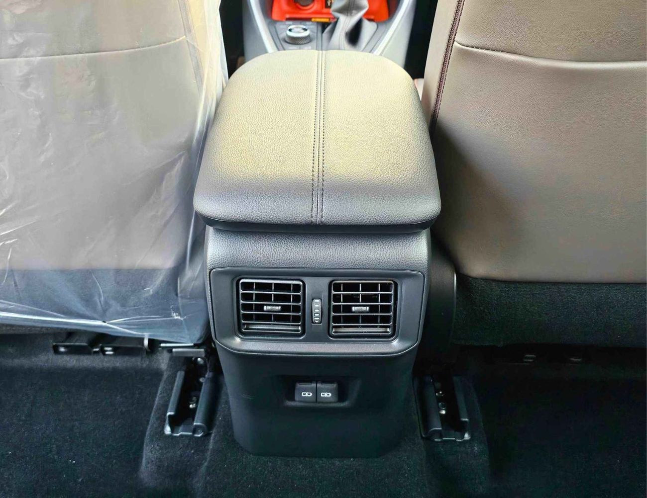 تويوتا راف ٤ ADVENTURE / 2.5L PETROL 4WD / PANORAMIC ROOF / LEATHER WITH DRIVER POWER SEAT (CODE #  RADVP)