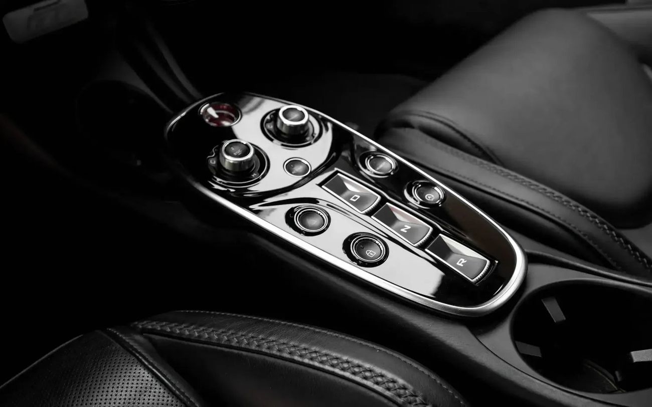 McLaren GT - GCC Spec - With Warranty