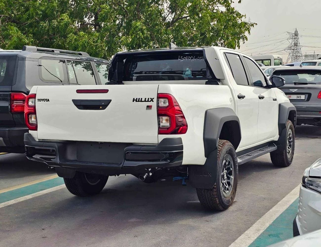 Toyota Hilux GR SPORT DOUBLE CABIN / 2.8L DIESEL V4 / RADAR / 360*CAMERA / DRIVER PWR SEATS WITH LATHER (CODE# HG