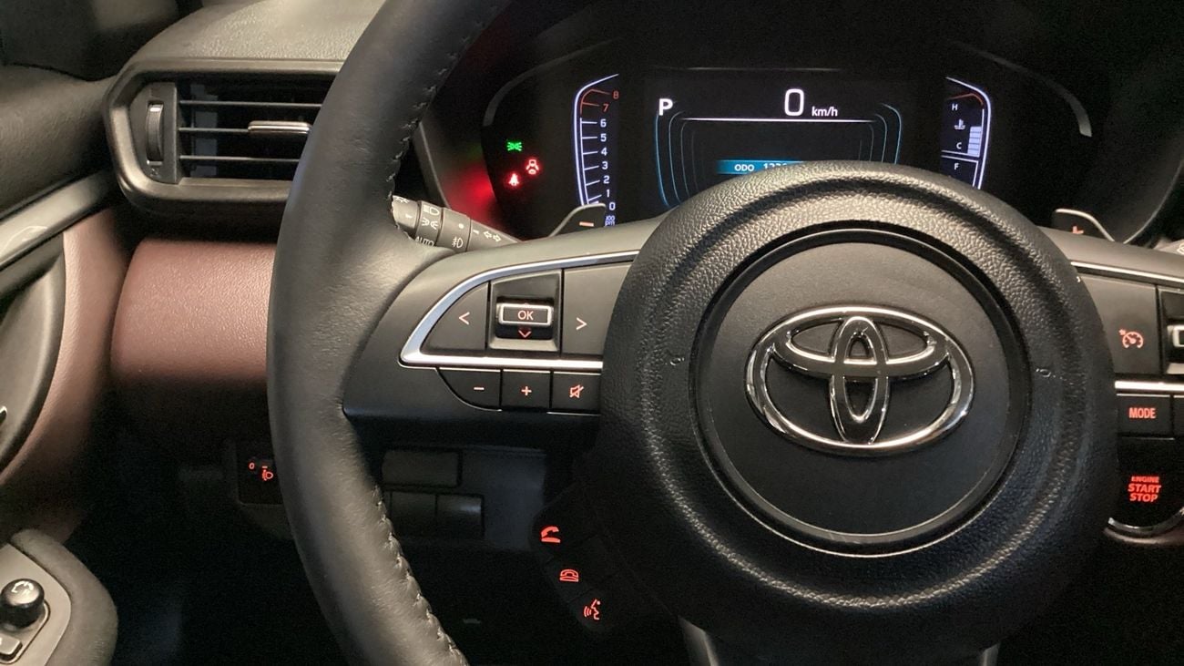 تويوتا أوربان كروزر 1.5 MHEV GL AUTO | شامل الضمان | 0 ﺪﻔﻋﺓ ﺃﻮﻟﻯ