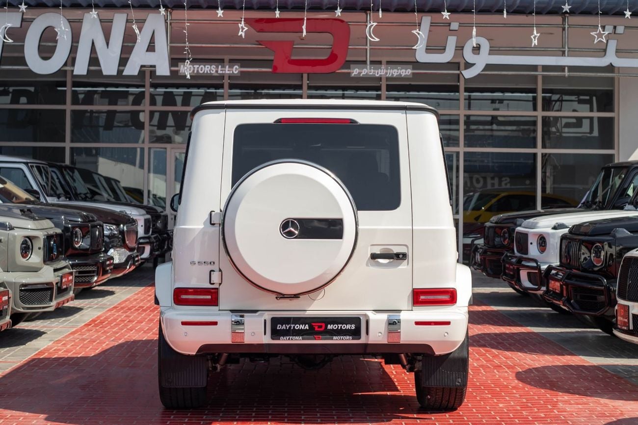 Mercedes-Benz G 550 mercedes benz G550 2021