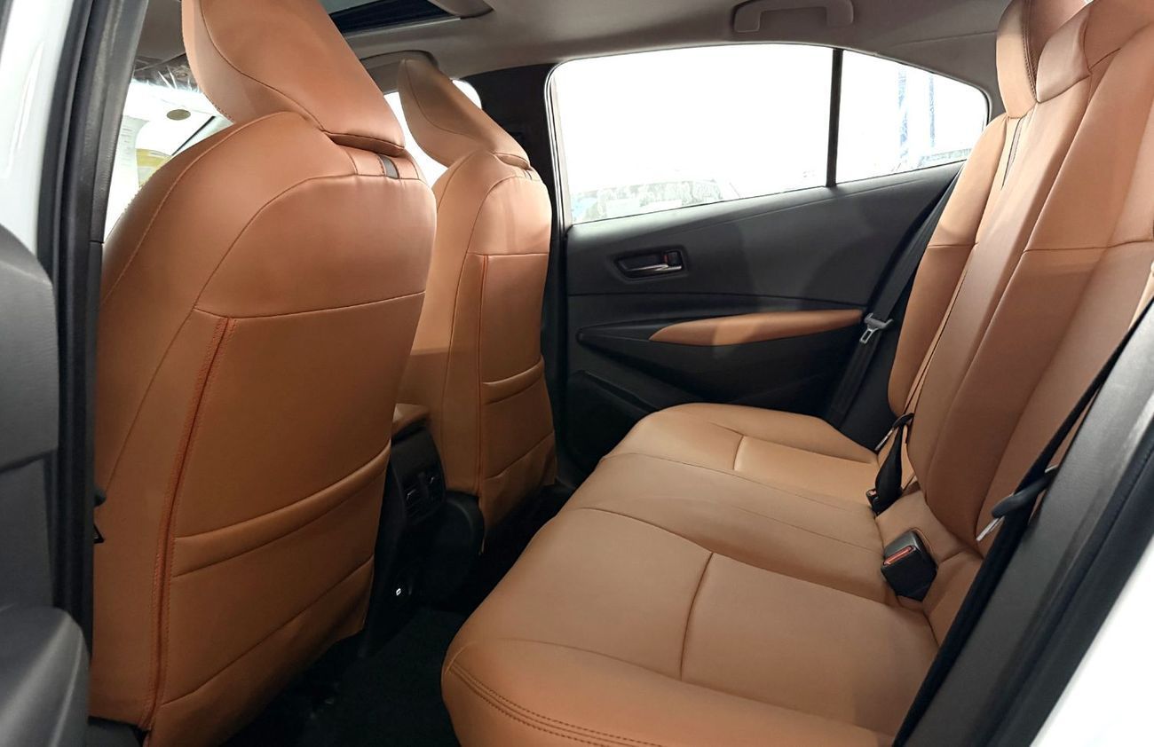 تويوتا ليفين Luxury Edition 2025 EXPORT ONLY