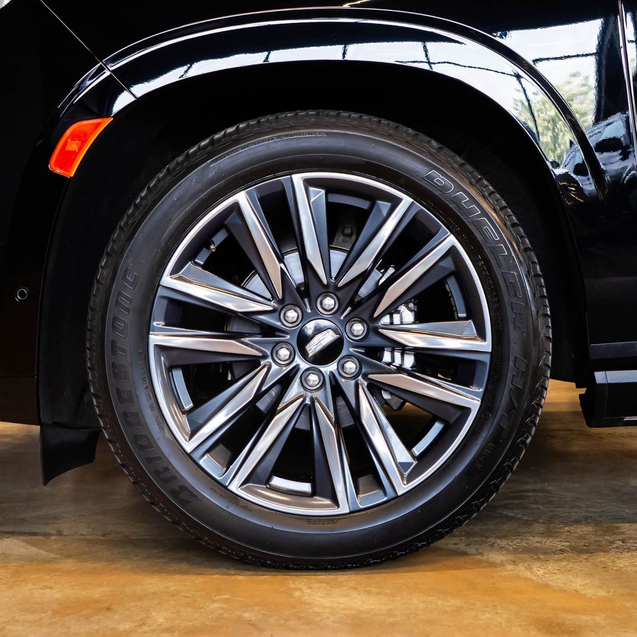 كاديلاك إسكالاد Premium Luxury Platinum 6.2L 4WD AED 4,407 pm • 0% Downpayment • Escalade Premium Luxury Platinum  •