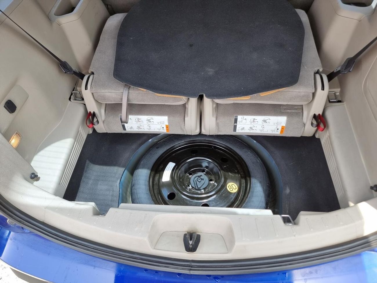 Ford Explorer Std 3.5L FWD