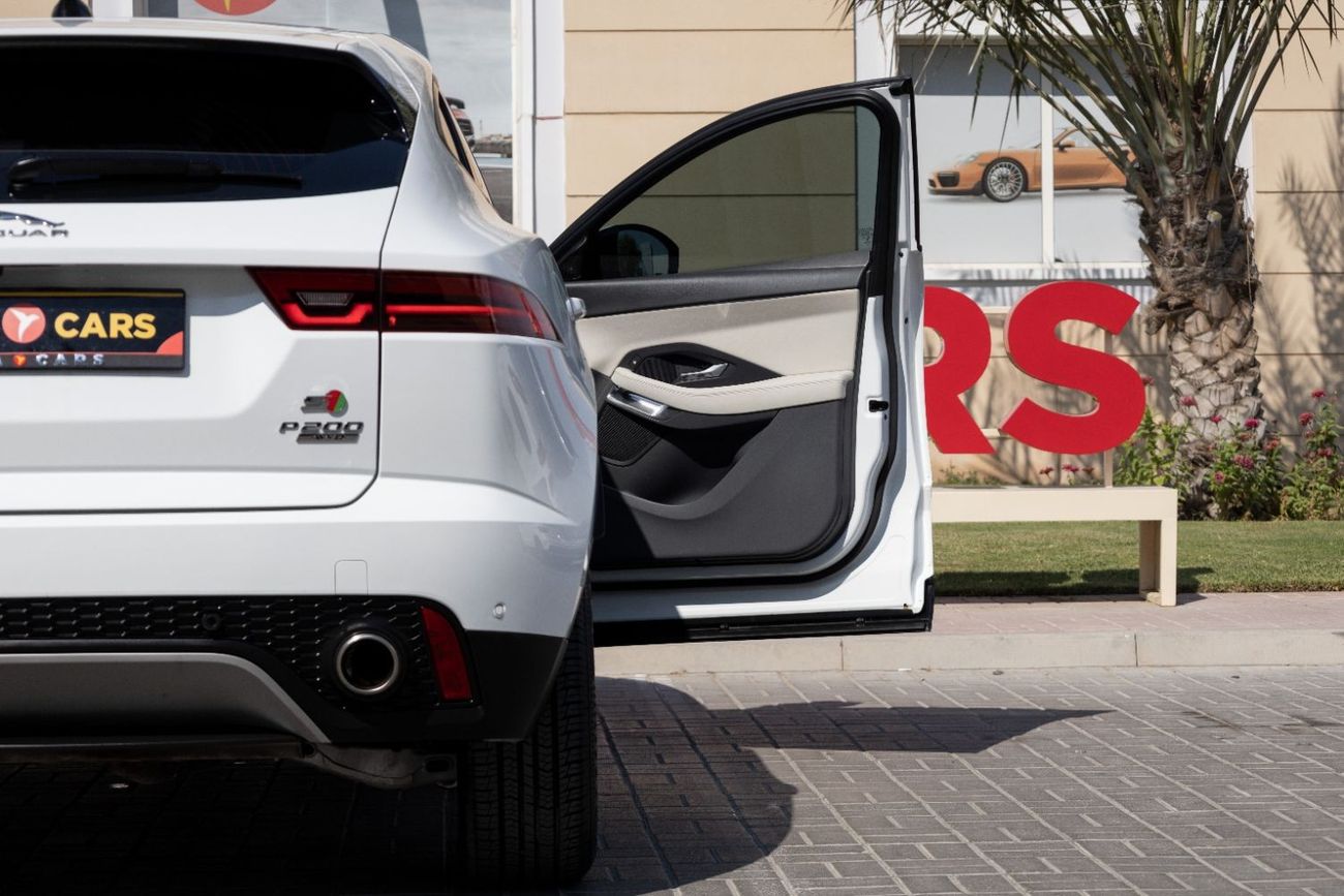 جاكوار E Pace SE P200 2.0L Jaguar E-Pace S P200 2020 GCC under Warranty with Flexible Down-Payment.